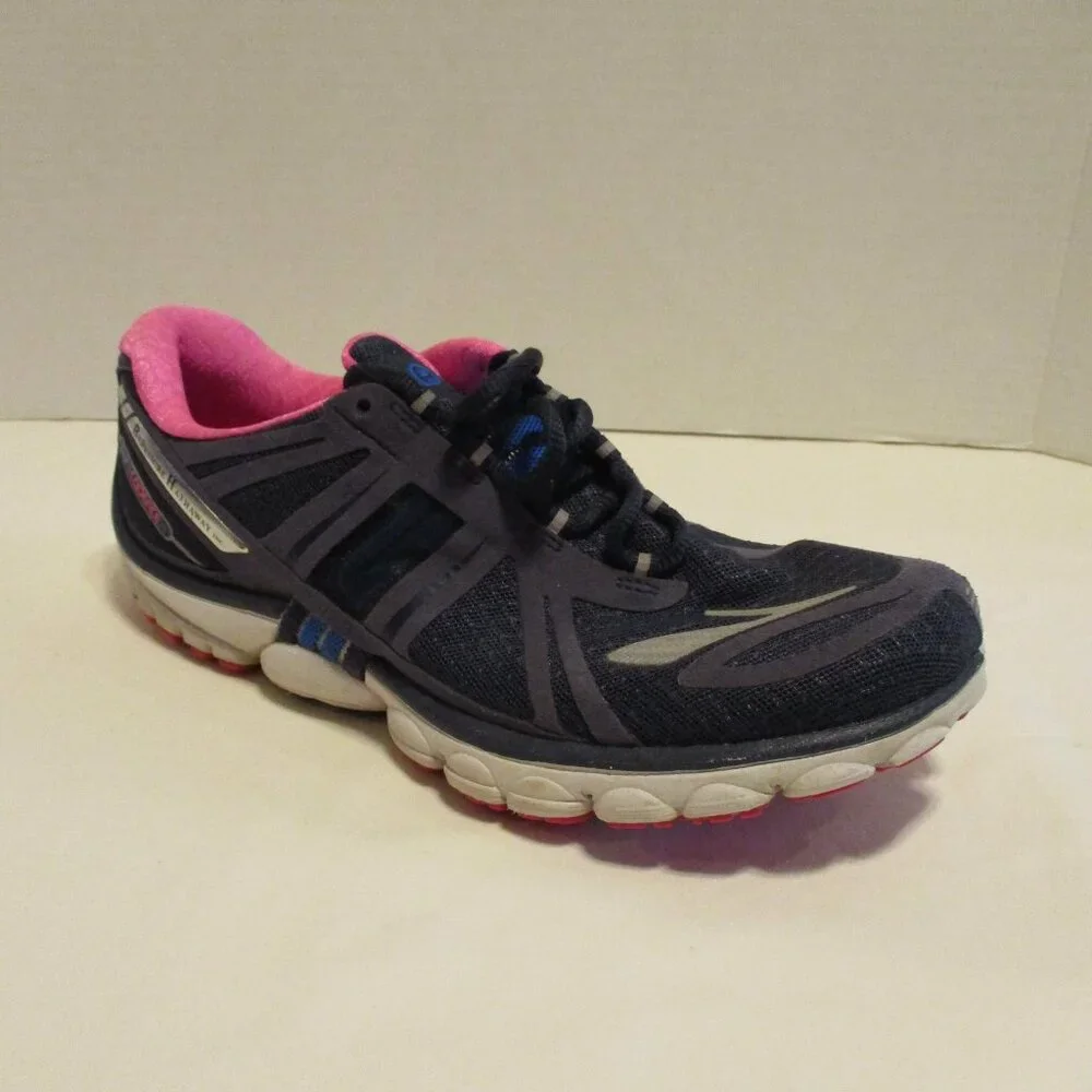 Brooks Hathaway Shoes Woman Size 9 Gray Pink Outdoor Athletic Walking Fun Shoes